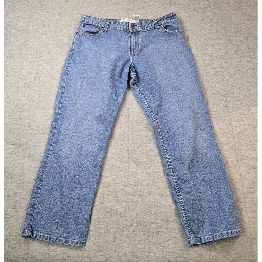 Levi's Signature‎ Women's Jeans Mid Rise Straight Medium Wash 37" X 29.5"